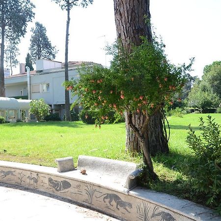 로마 Casa Per Ferie Cardinal G. Guarino B&B 외부 사진